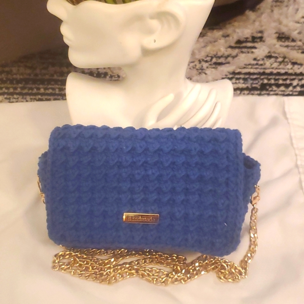 Gorgeous Hand Knitted Purse